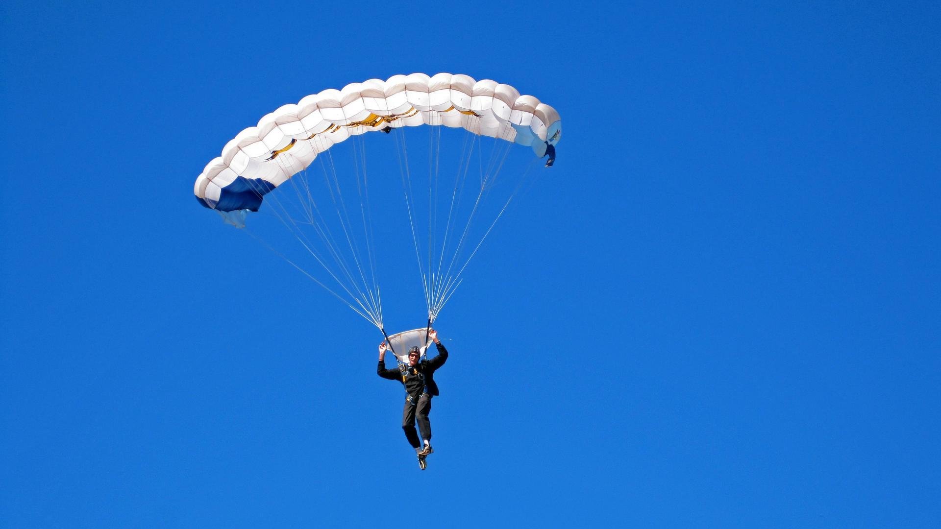 中乙联赛设立裁判互评机制提升执法专业度,中乙裁判一年能有多少收入