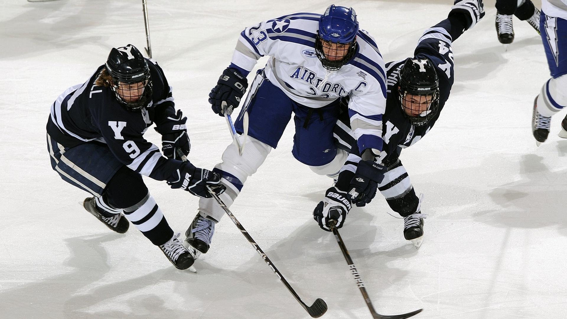 星空体育APP-卡斯帕·科尔博冲刺阶段力压群雄，卡斯帕尔职业